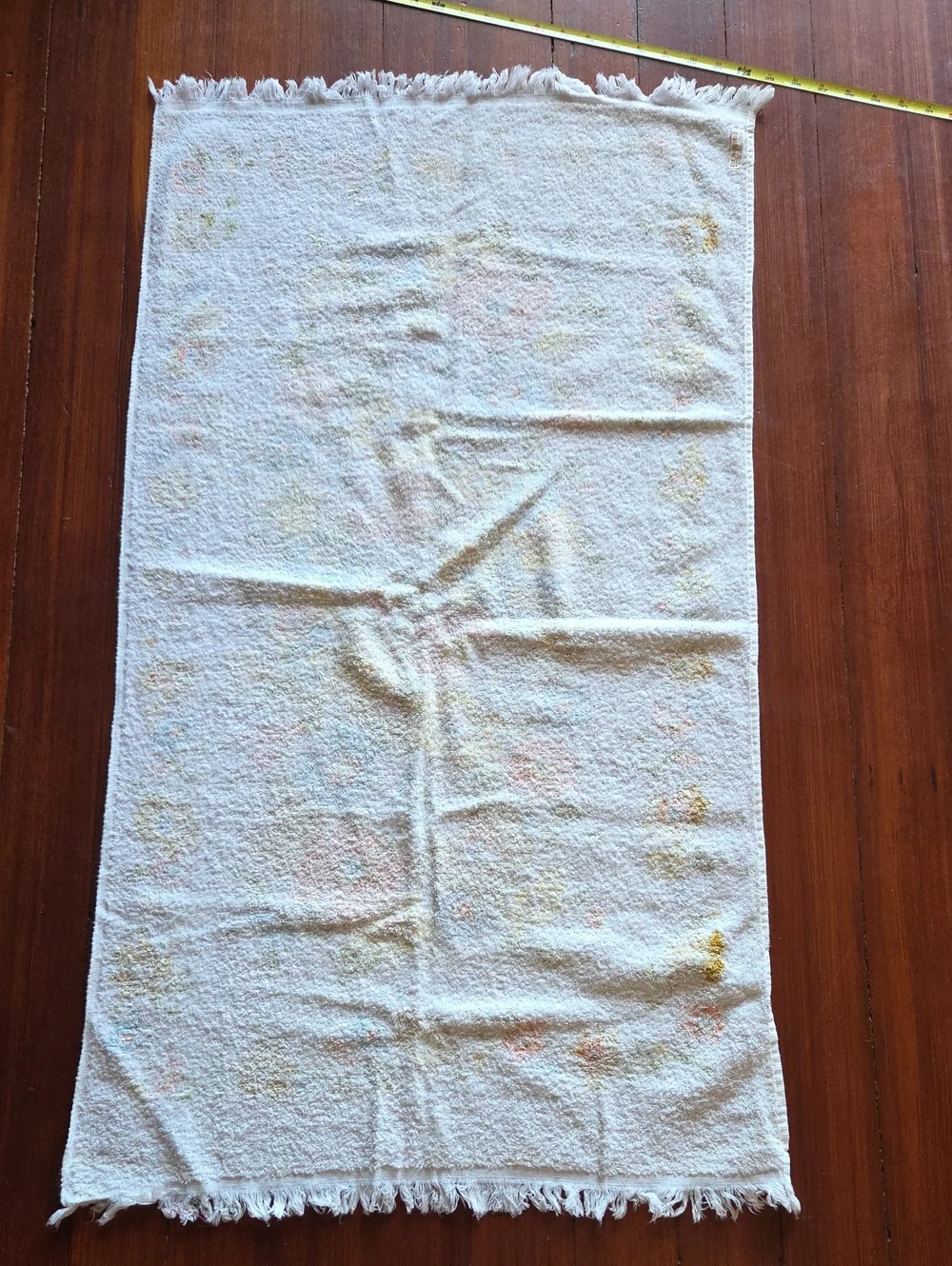 Vintage Floral Cotton Bath Towel in White with Orange, Yellow & Blue Flowers
